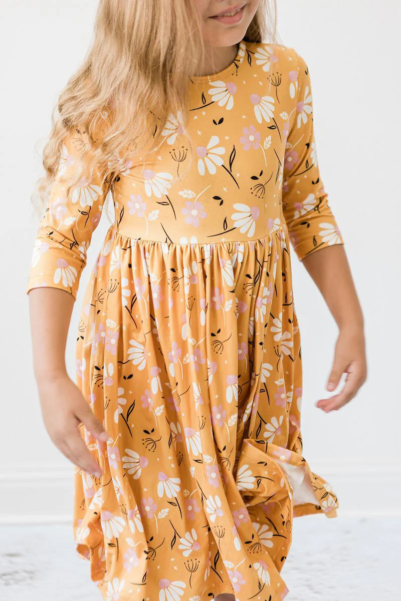 Dandelion in Fall Dress